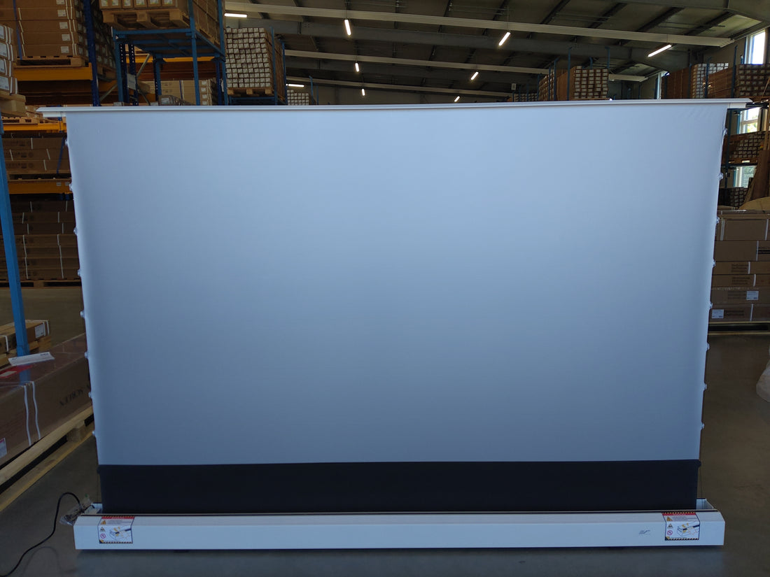 Gebruikt - Als nieuw/// KESTREL TAB-TENSION FLOOR-UP Met Cinegrey 4D Schermen / CineGrey 4D (ALR) / Wit / 102" ( 16:9 / 226x127 cm) // B-FTE102XH2-C4D--24AH02731/ Conditie Originele doos ontbreekt.