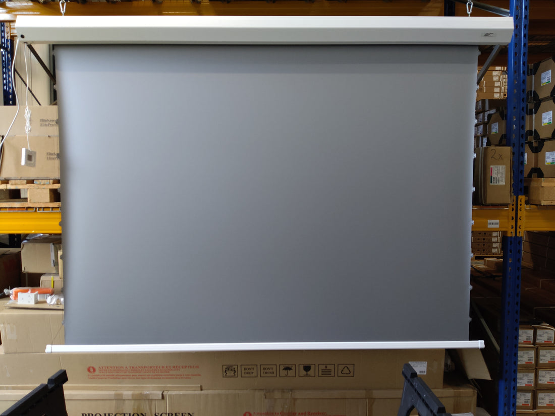 Gebruikt -  Zo goed als nieuw // DAYWALKER DW3 TAB TENSION - CineGrey 4D (ALR) / 16:9 / 92" (203x115 / Top-Drop 30 cm)// B-DWN92XHTD3-E12-24CH00656