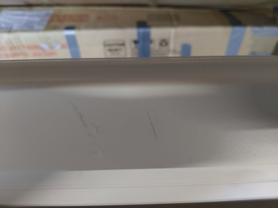 Gebruikt -  Zo goed als nieuw // DAYWALKER DW3 TAB TENSION - CineGrey 4D (ALR) / 16:9 / 92" (203x115 / Top-Drop 30 cm)// B-DWN92XHTD3-E12-24CH00656